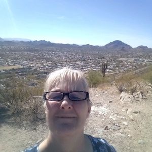 Meet your Posher, Linda